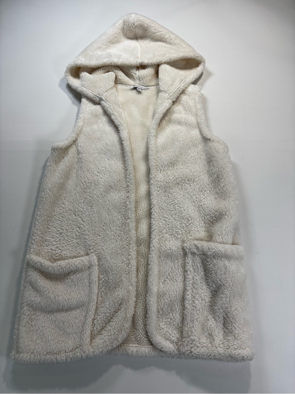 Moa Moa Ivory Sherpa Hooded Vest